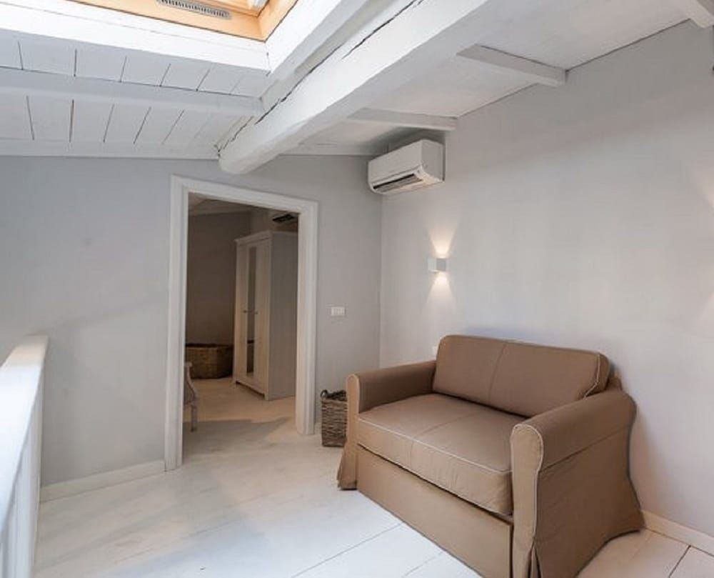 undefined Elegante Appartamento a Firenze 6