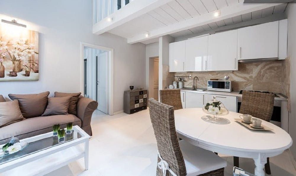 undefined Elegante Appartamento a Firenze 4