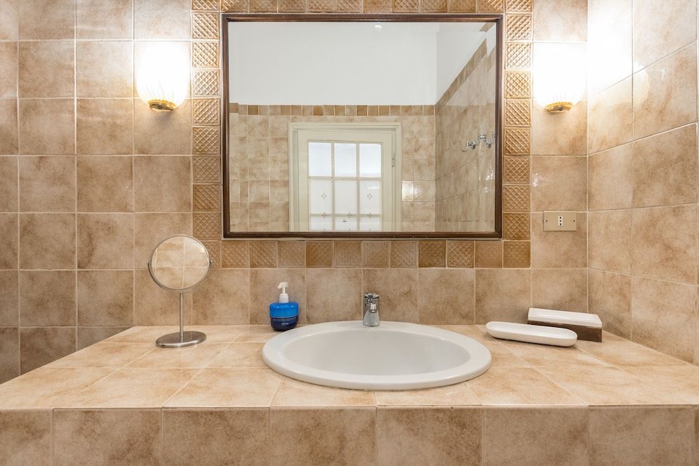 Leopolda Dream Beautiful Apartment Sleeps 5 Duplex, 2 Bedrooms 50