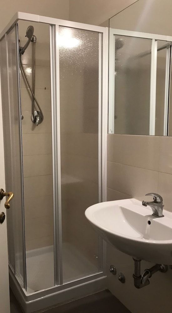 Alfani 1P Apartment, 2 Bedrooms 12