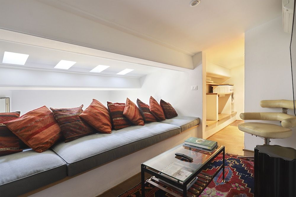 undefined Borgo Tegolaio Terrace 8