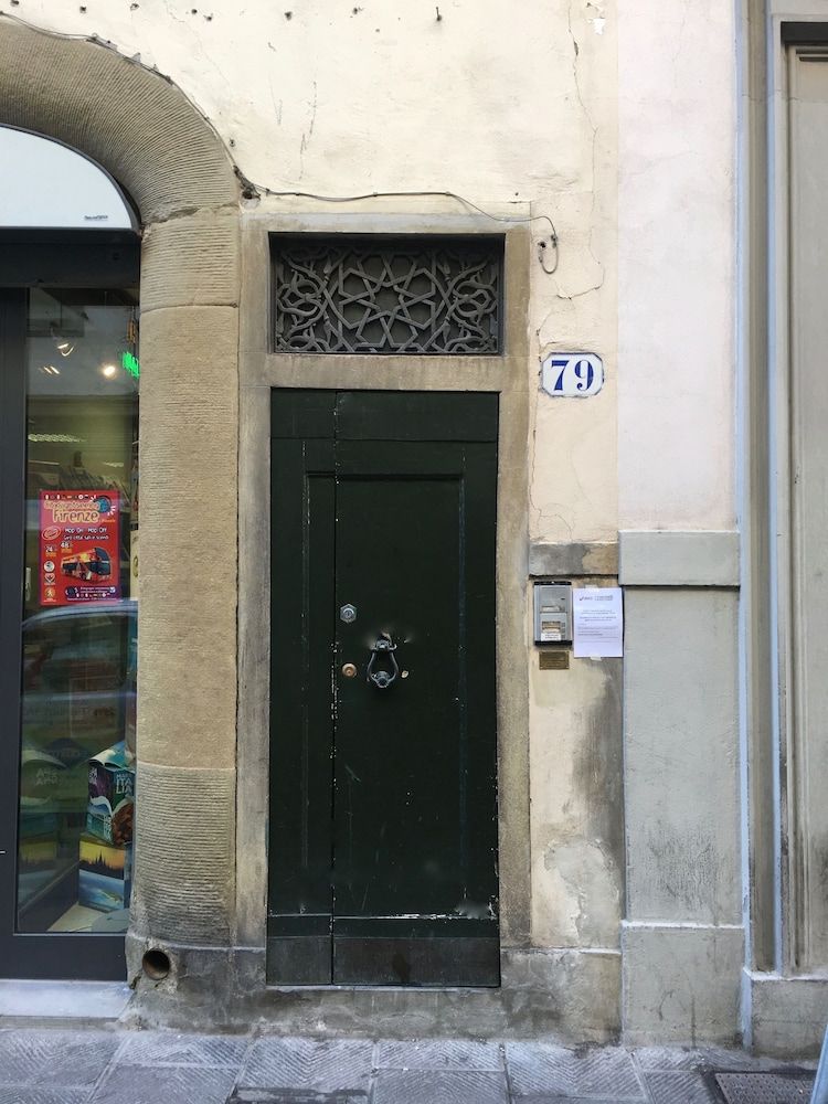 Primary image