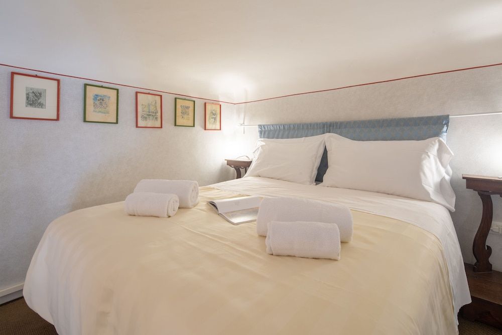 undefined Vellutini by Mmega 5