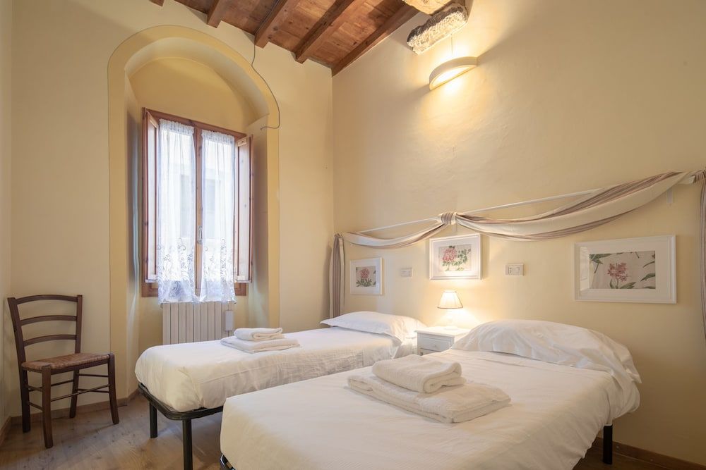 undefined Romantic Pitti by Mmega 3