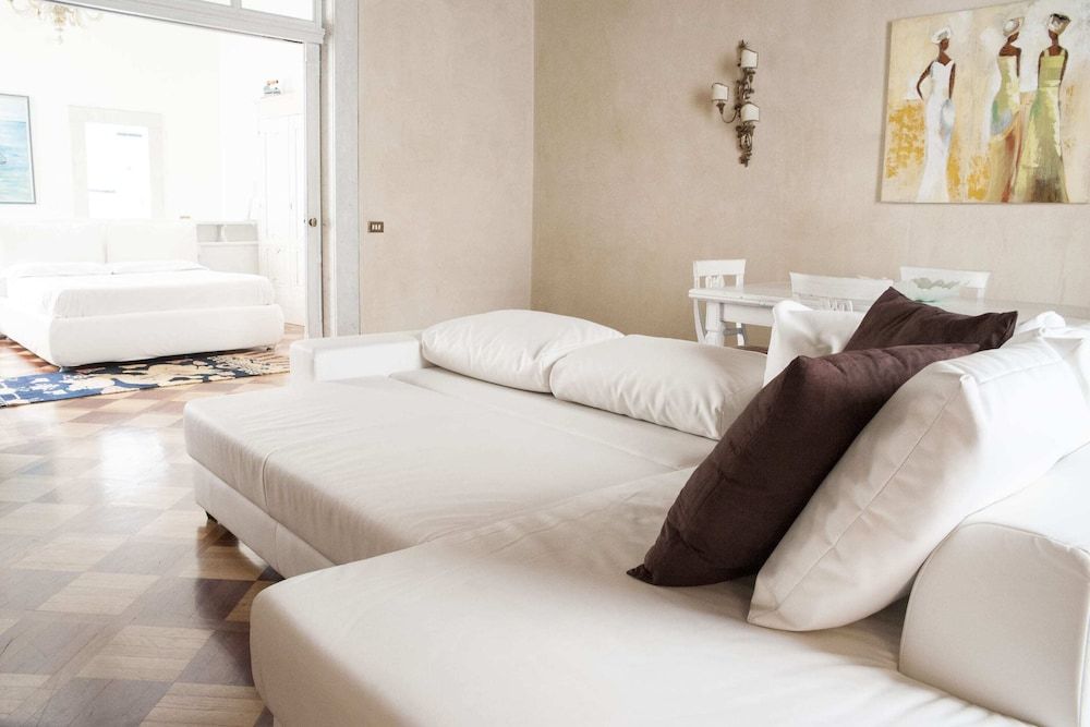 undefined Luxury Flat in Florence Centre 5