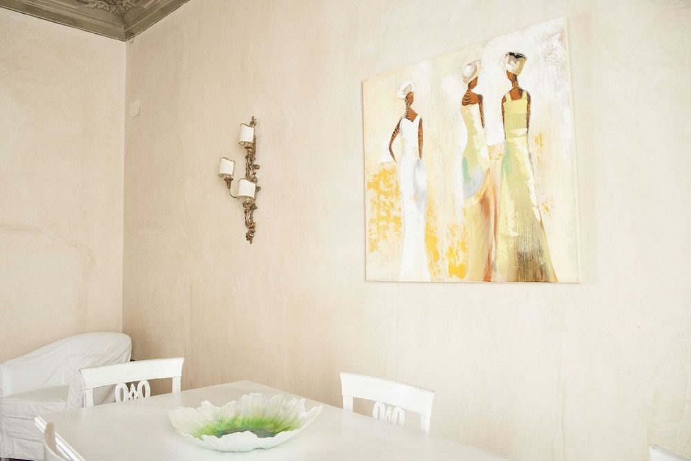 undefined Luxury Flat in Florence Centre 2