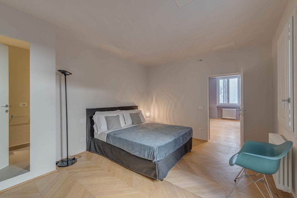 undefined Santa Croce Deluxe 2 Bedroom Apartment 6
