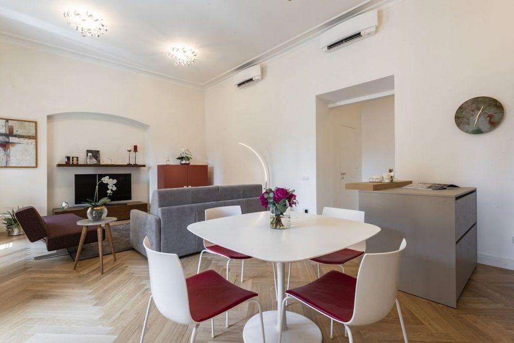 Brunelleschi Stylish Apartment, 2 Bedrooms 16