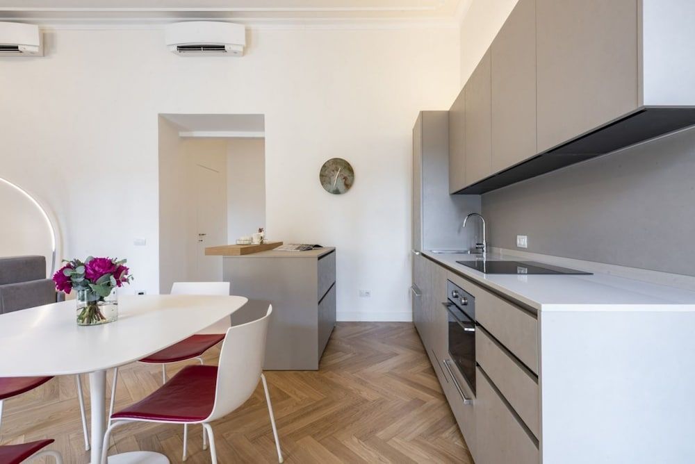 Brunelleschi Stylish Apartment, 2 Bedrooms 17