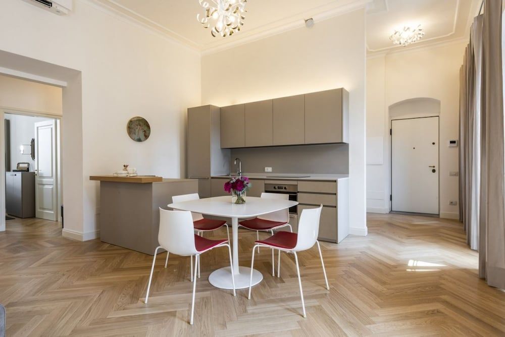 Brunelleschi Stylish Apartment, 2 Bedrooms 18