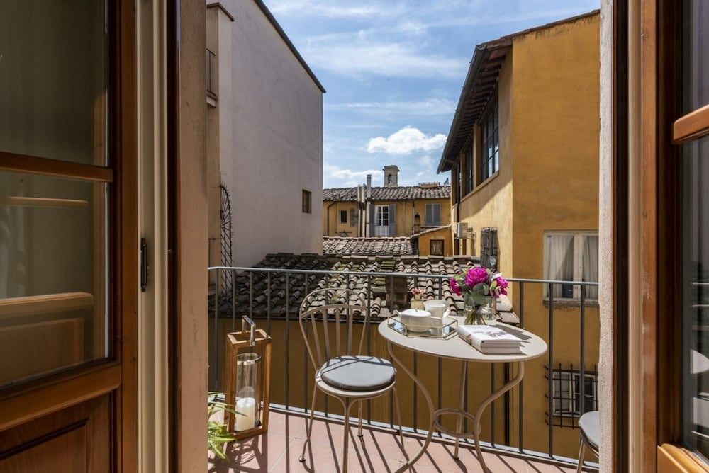 Brunelleschi Stylish Apartment, 2 Bedrooms 25