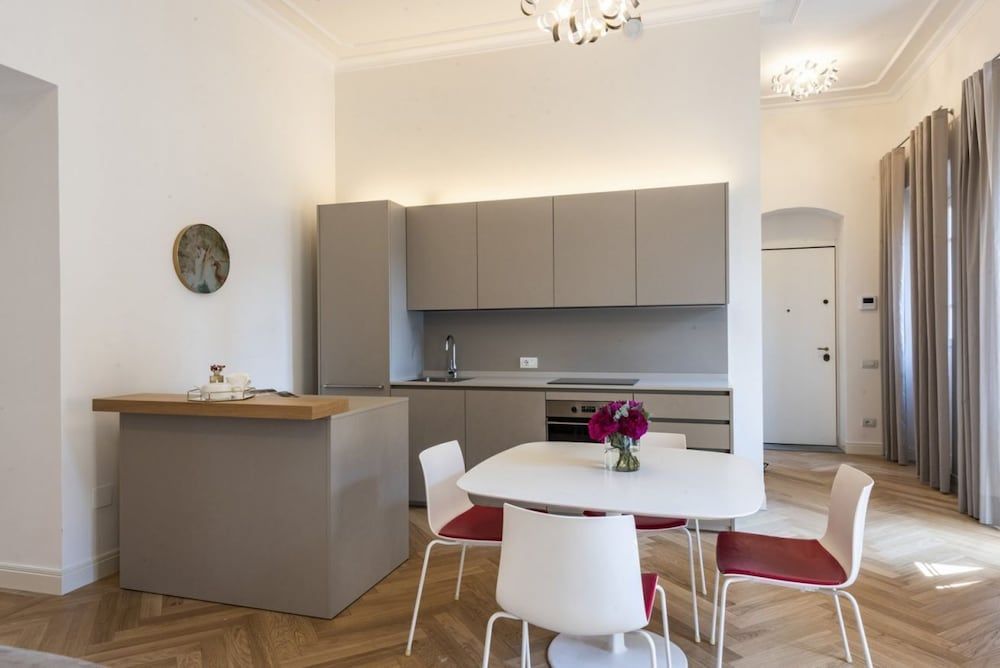 Brunelleschi Stylish Apartment, 2 Bedrooms 19