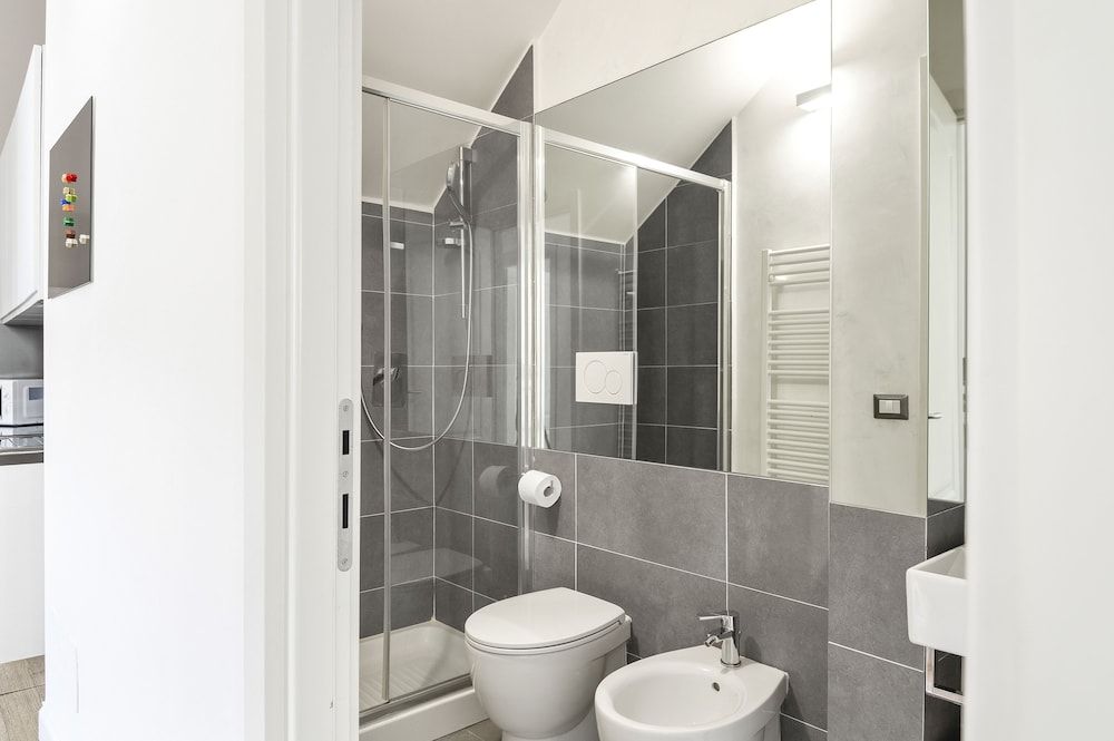 Santa Croce Stylish Flat Apartment, 2 Bedrooms 8