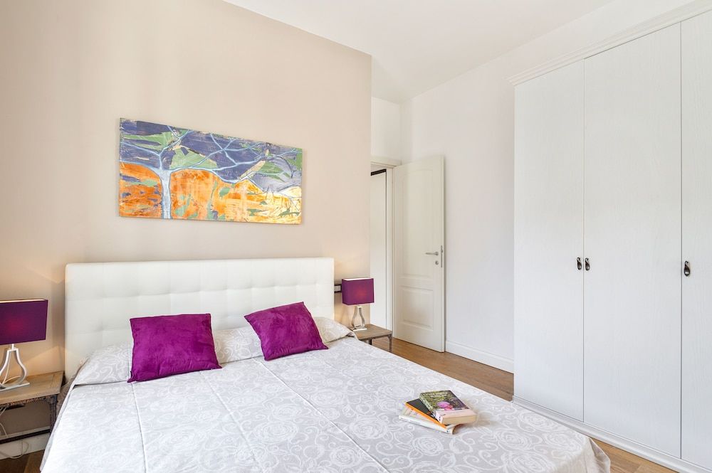 Santa Croce Stylish Flat Apartment, 2 Bedrooms 6