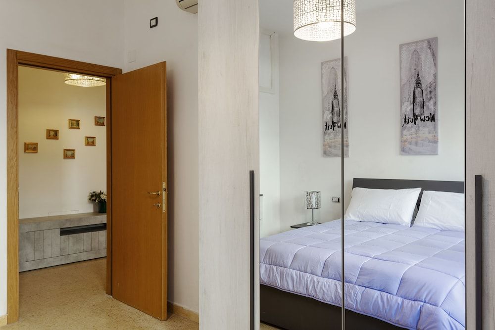 undefined Florence Ognissanti Apartment  5