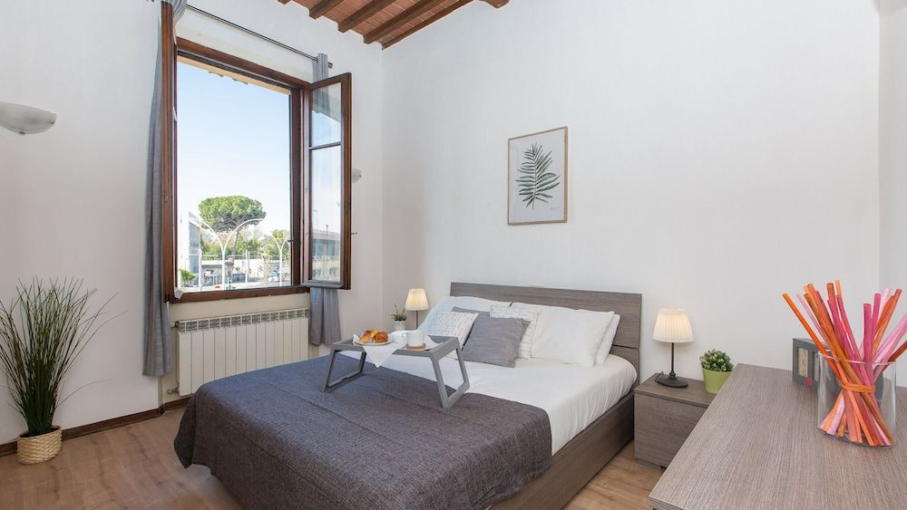 undefined Rental In Rome Rosselli Palace Deluxe 3 Apartment