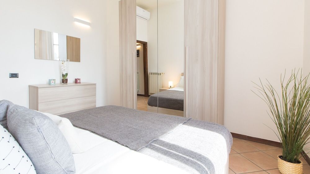 undefined Rental In Rome Rosselli Palace Apartment 5 2