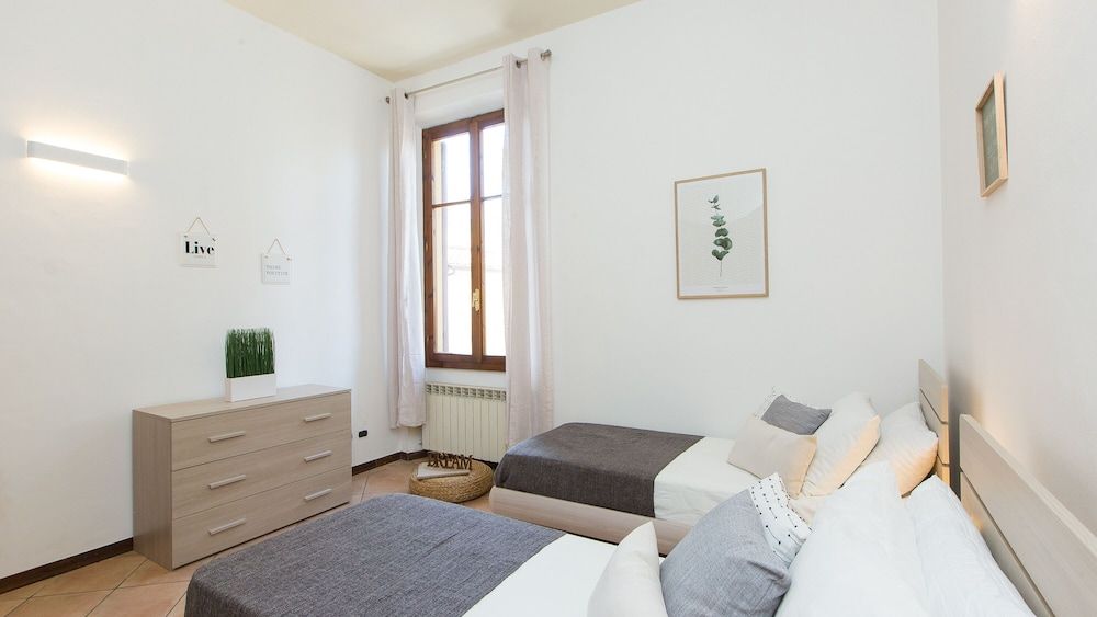 undefined Rental In Rome Rosselli Palace Apartment 5 7