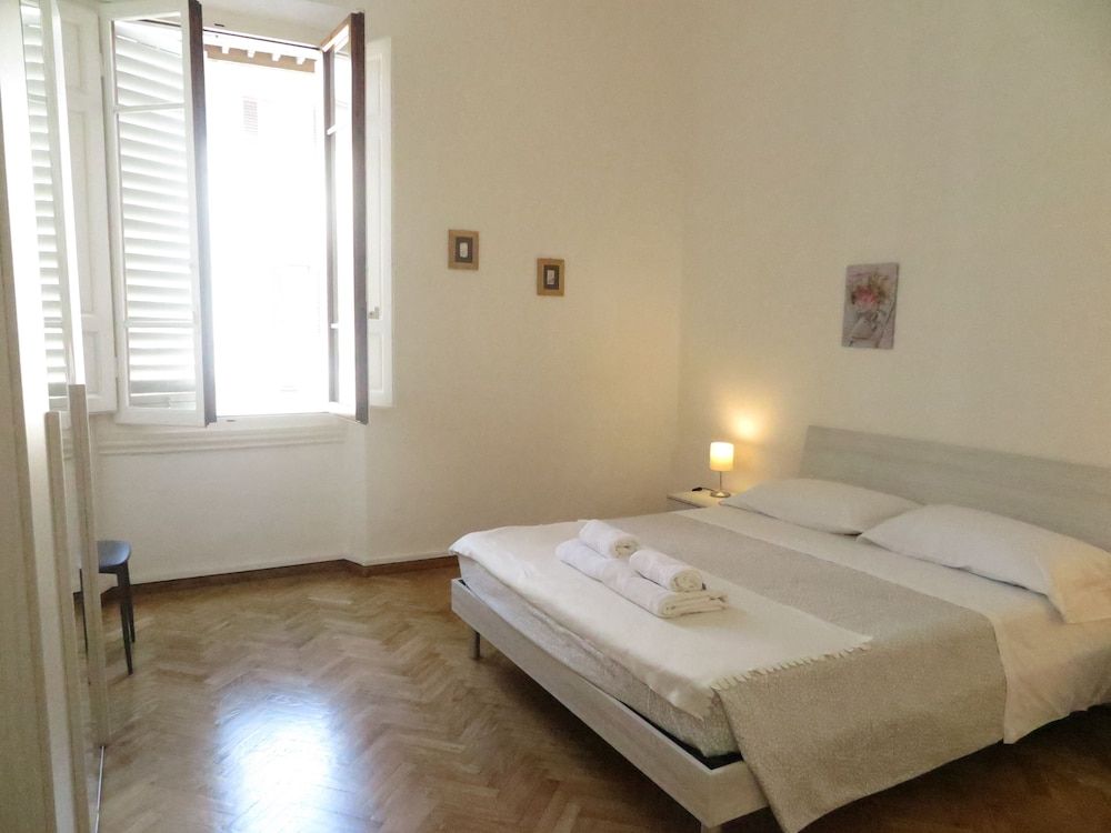 undefined Wine Apartments Florence Merlot