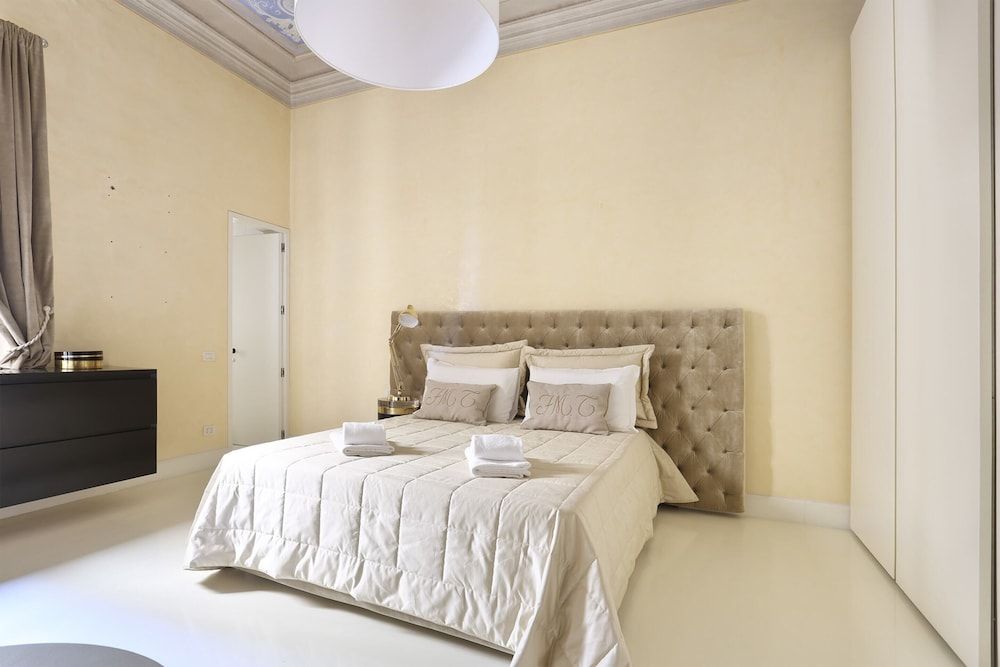 Luxury Apartment in Central Florence Apartment, 3 Bedrooms 13