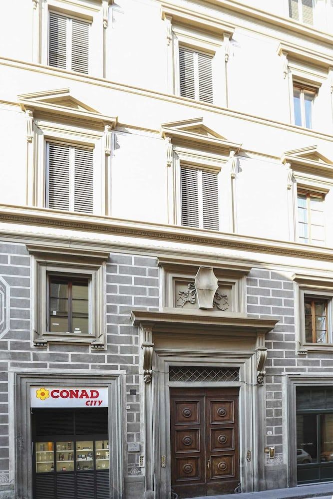 Luxury Apartment in Central Florence Apartment, 3 Bedrooms 57