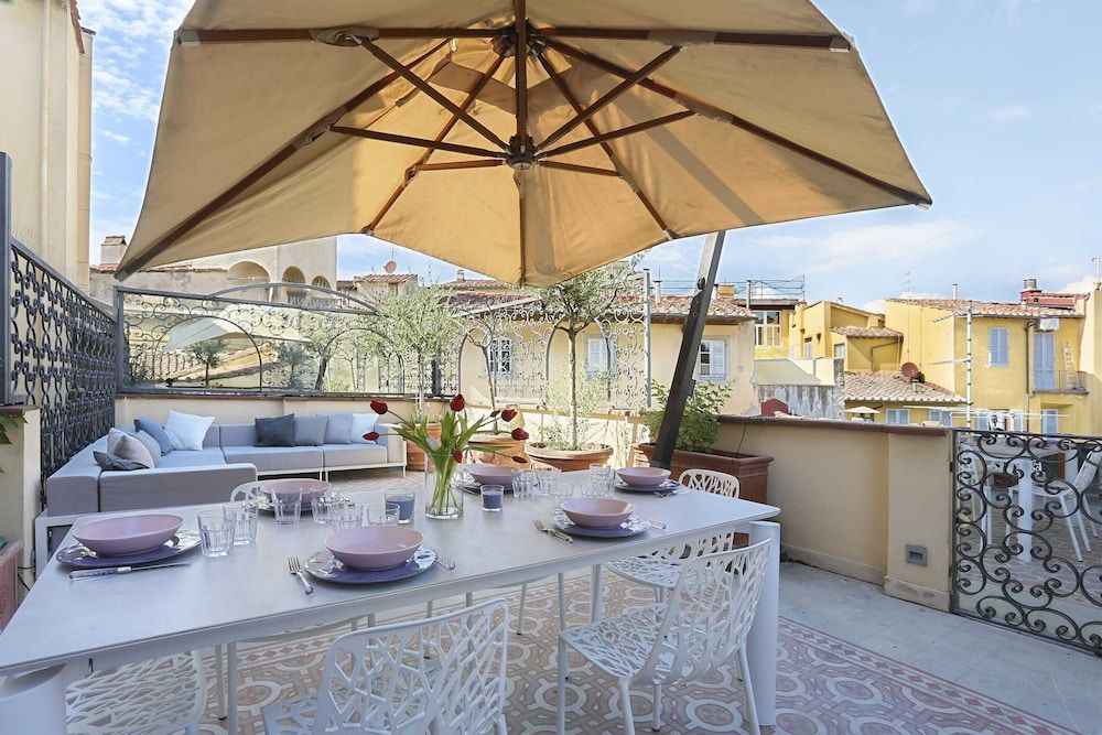 Luxury Apartment in Central Florence Apartment, 3 Bedrooms 43