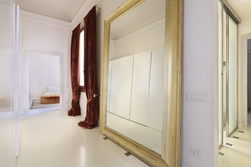 Luxury Apartment in Central Florence Apartment, 3 Bedrooms 9