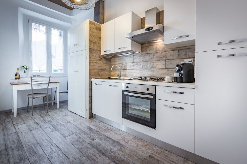 undefined Arno Apartment B by Mmega 7