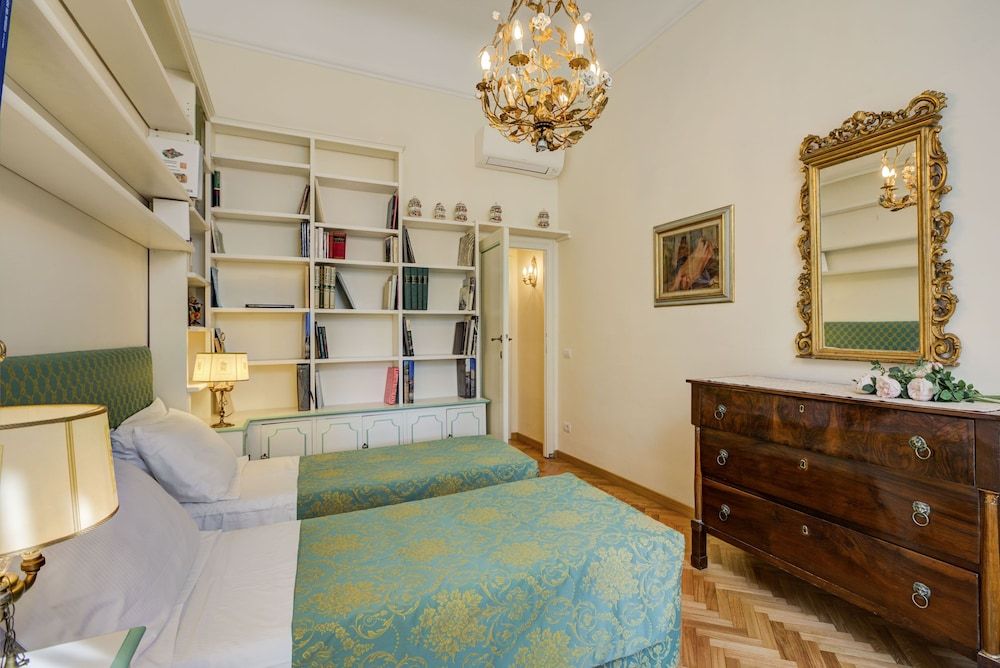Azeglio Five Senses Apartment, 3 Bedrooms 35