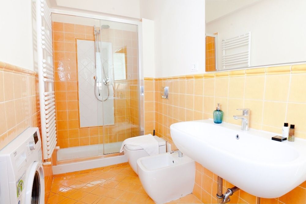 undefined Serragli 31 9