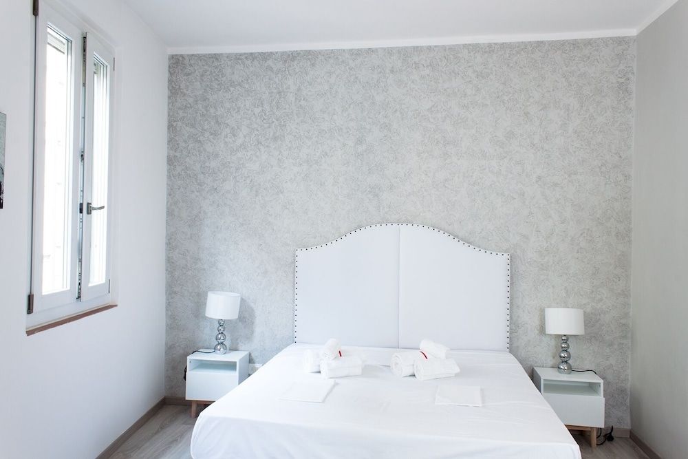 undefined Serragli 31 2