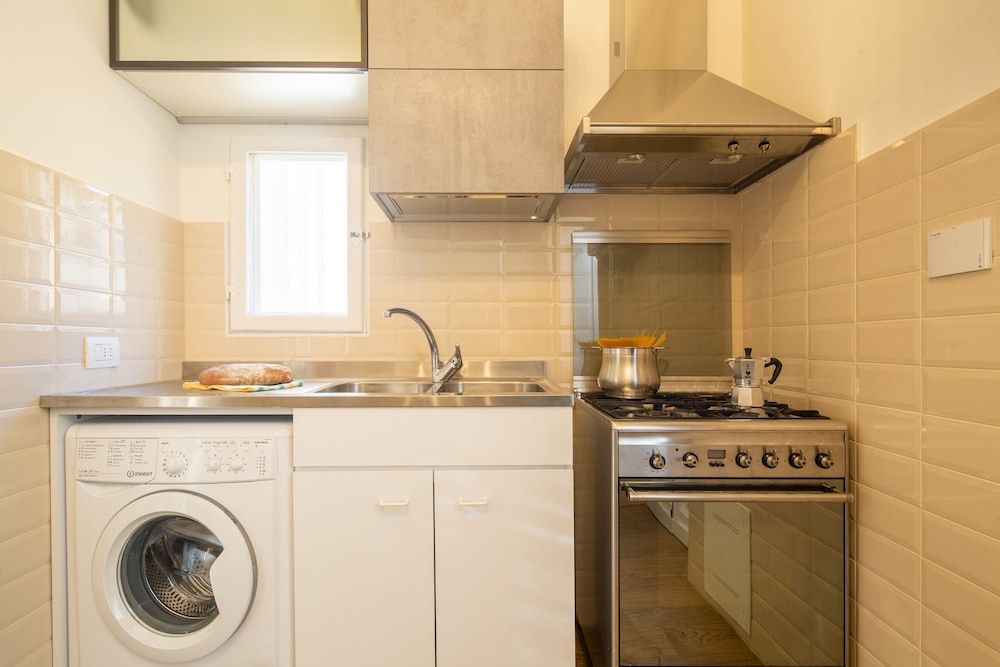 undefined Santo Spirito Bright Flat by Mmega 9