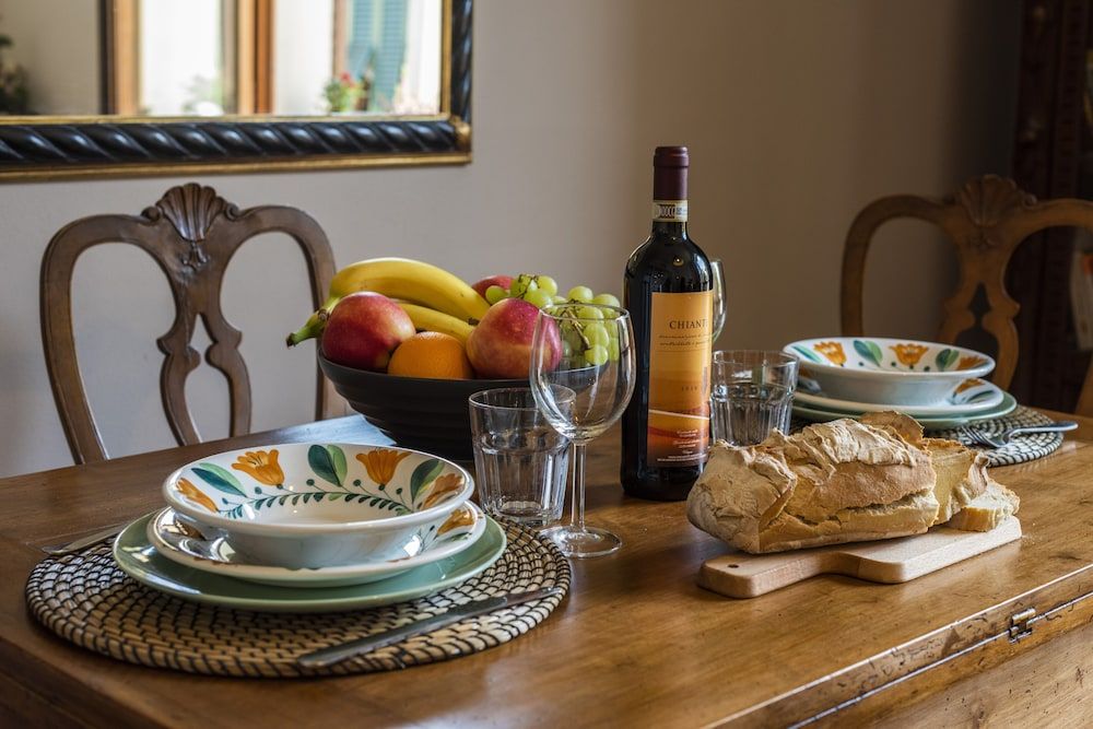 Renovated 19th-Century Apartment in an Authentic Area Apartment, 1 Bedroom 17