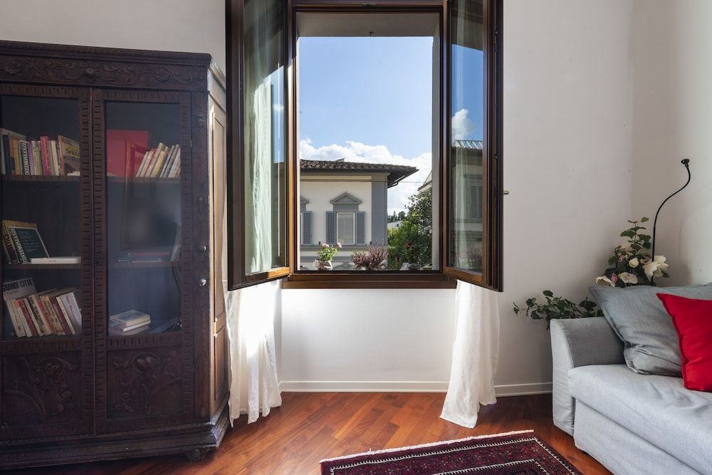 Renovated 19th-Century Apartment in an Authentic Area Apartment, 1 Bedroom 22