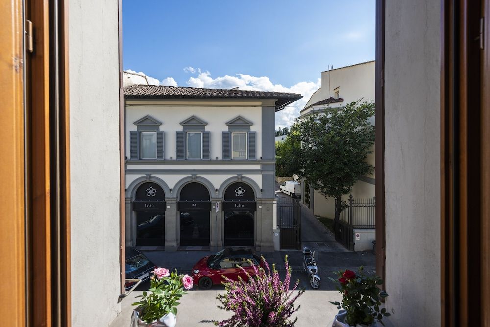 Renovated 19th-Century Apartment in an Authentic Area Apartment, 1 Bedroom 28