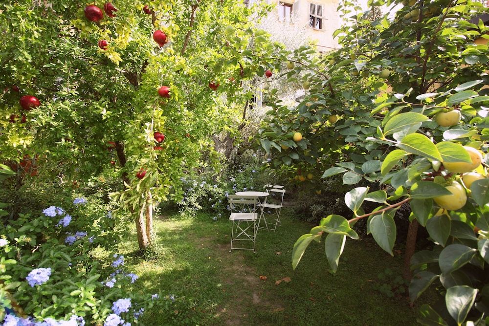 undefined Casa del Vescovo Authentic 1600's apt with Stunning Garden and Rooftop 5