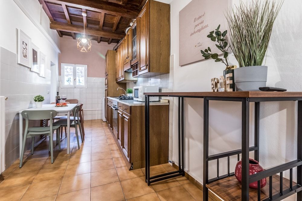 undefined Wine Apartments Florence Sangiovese 9