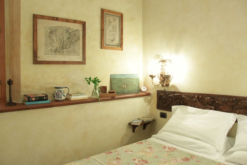 undefined Oro Fine Studio in quiet Residence with Garden and Rooftop 5