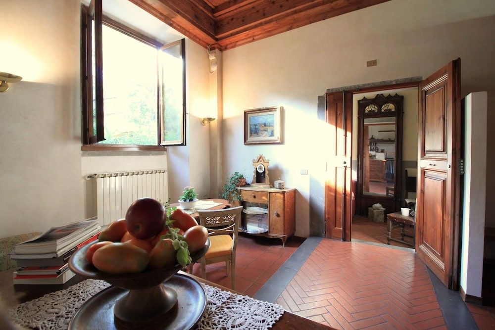 Domus Giorgio Authentic 1600's apt with Stunning Garden and Rooftop Apartment, 1 Bedroom, Garden Area 28