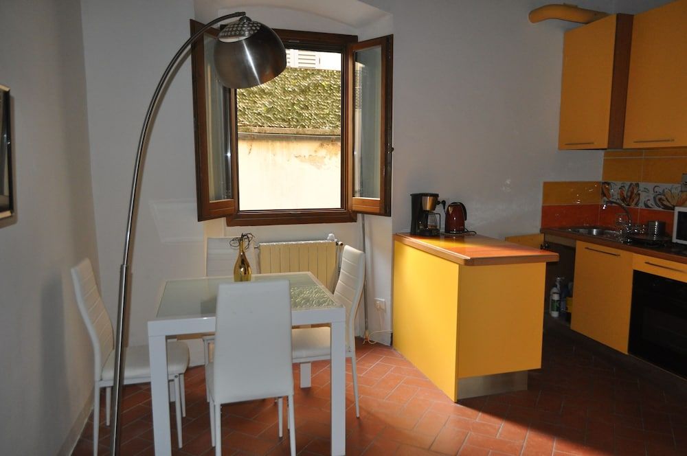 undefined Movida Fiorentina in the Hearth of the Center of Firenze 6