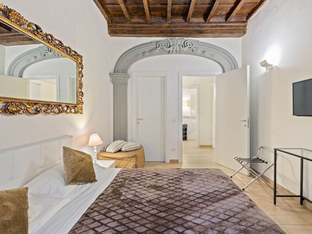 undefined Belvilla by OYO Duomo 8