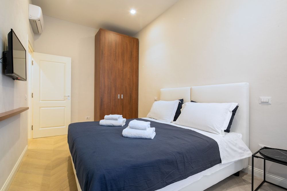 undefined Luxury Blue Duomo by Mmega 9