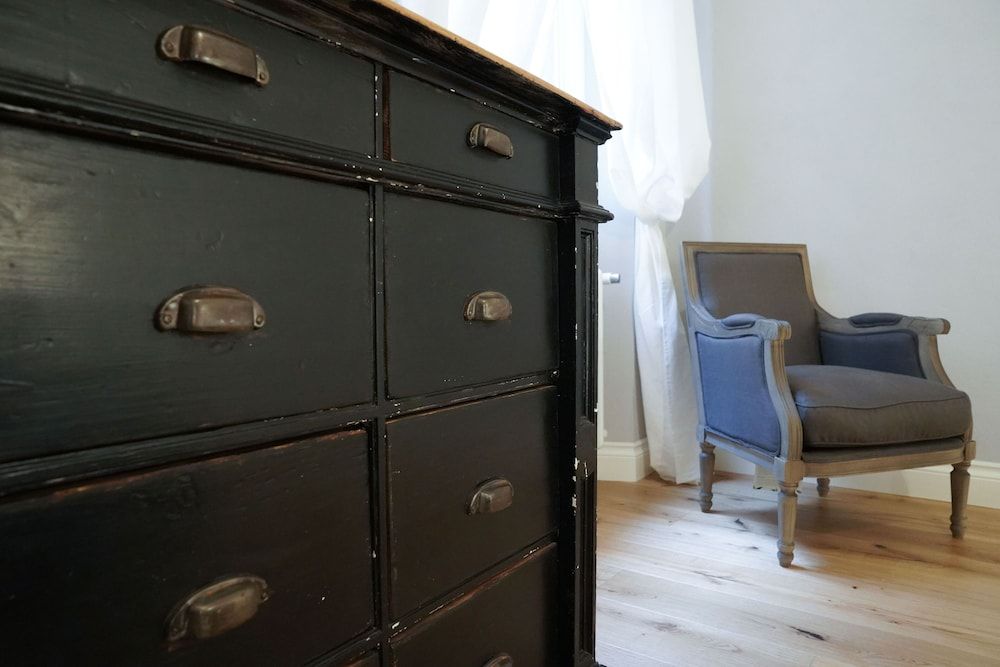 Art Apartment Black & White Apartment, 2 Bedrooms 25