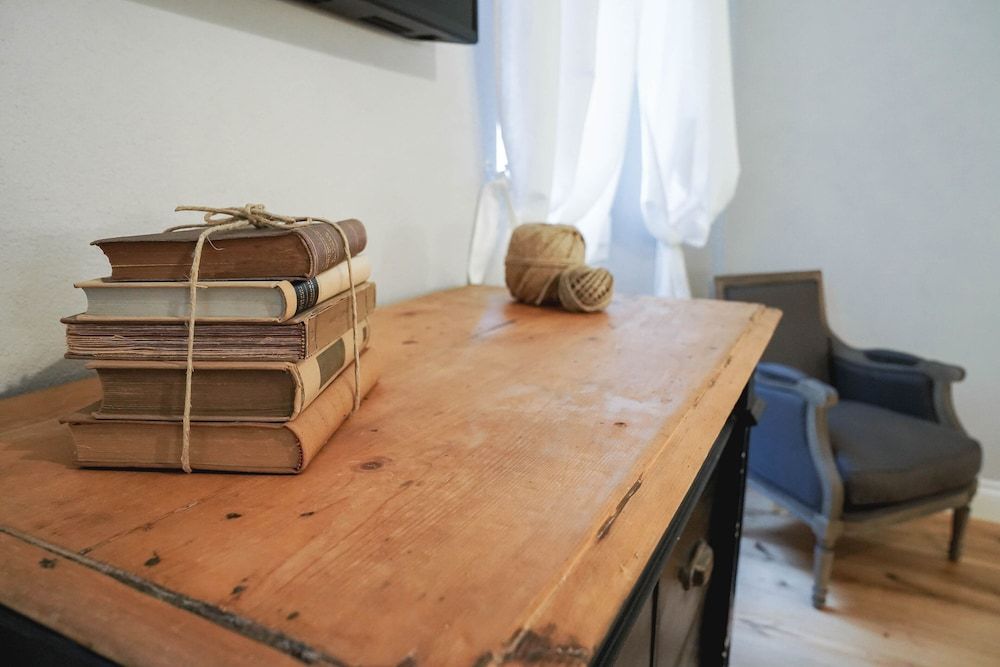 Art Apartment Black & White Apartment, 2 Bedrooms 58