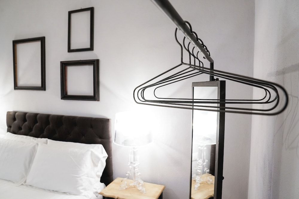 Art Apartment Black & White Apartment, 2 Bedrooms 28