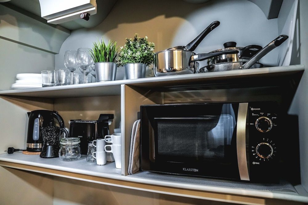 Art Apartment Black & White Apartment, 2 Bedrooms 36