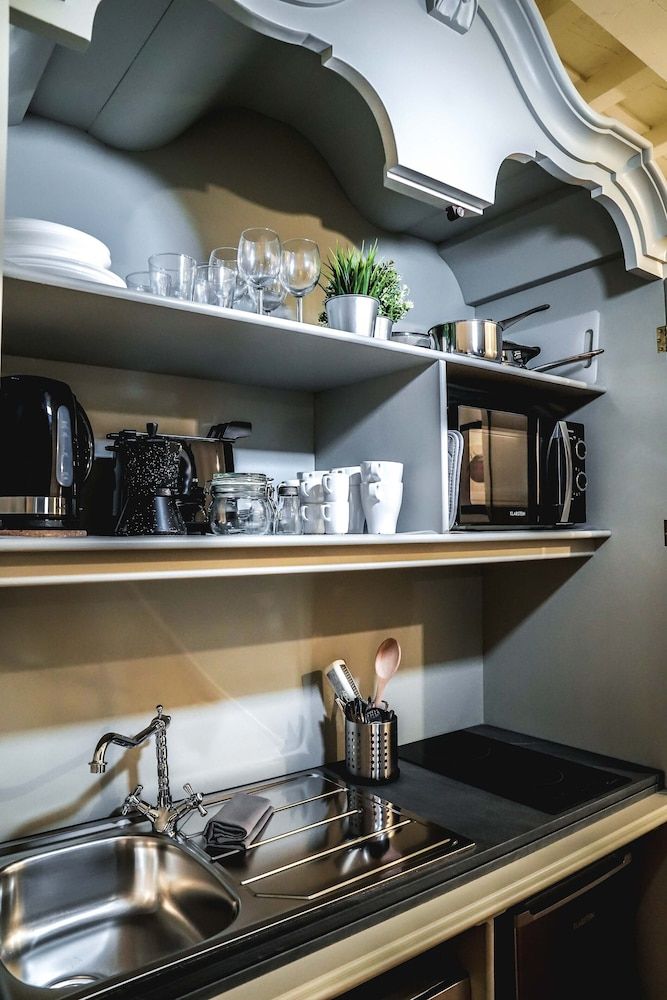 Art Apartment Black & White Apartment, 2 Bedrooms 37