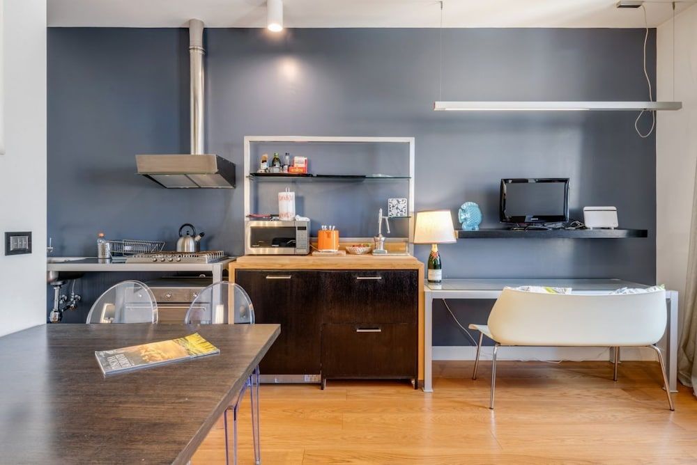 undefined Piazza Santa Croce Design Apartment with Balcony 5