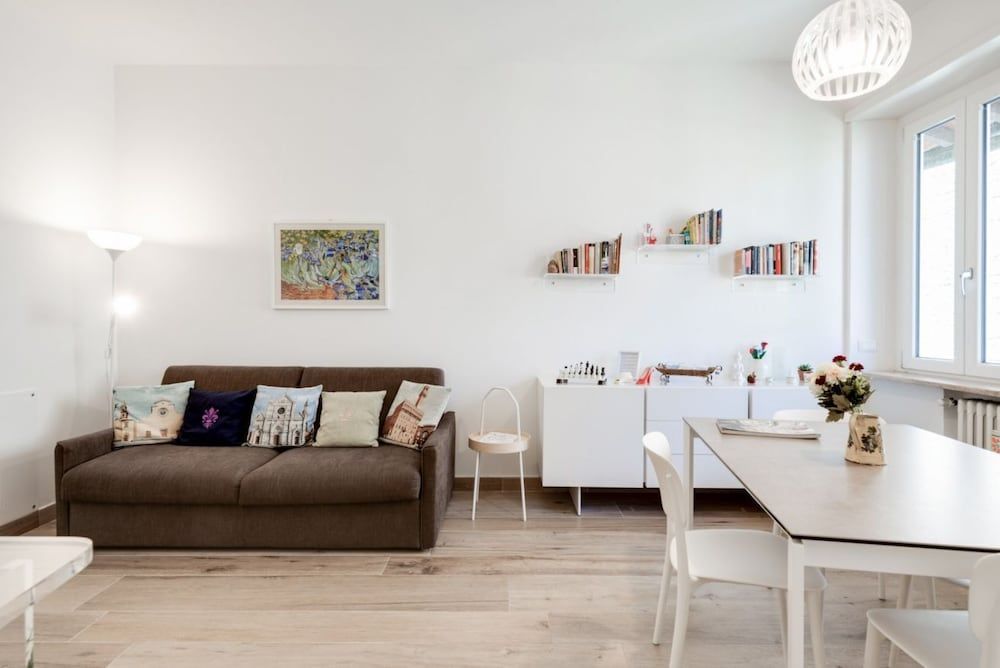 undefined Ponte Vecchio Bright Flat 9