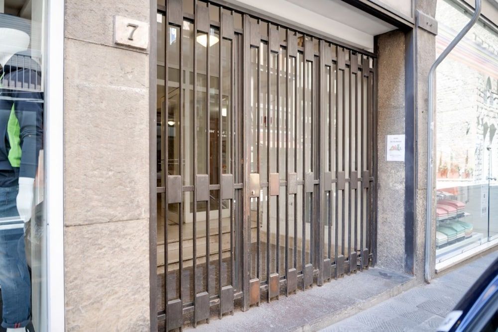 undefined Ponte Vecchio Bright Flat 2